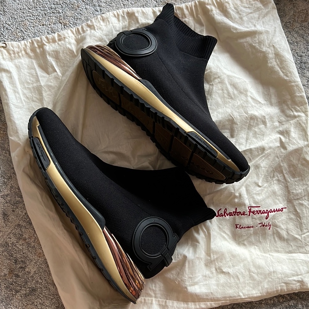 COPY - Salvatore Ferragamo Sneaker size 6C